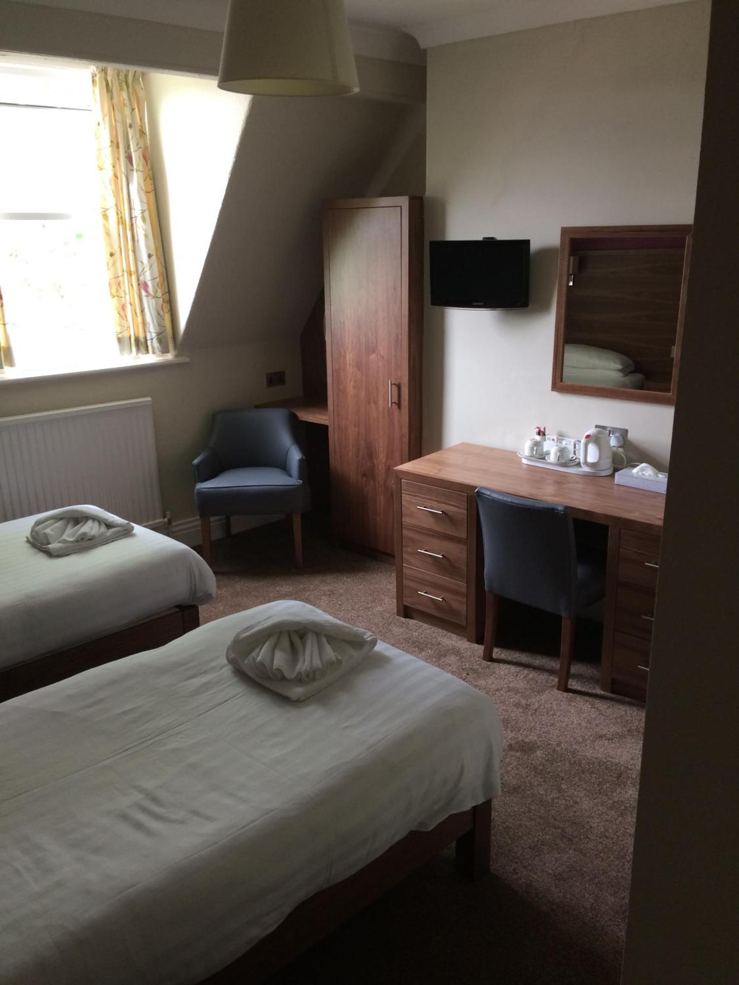 Wheatlands Lodge Hotel — Photos 3